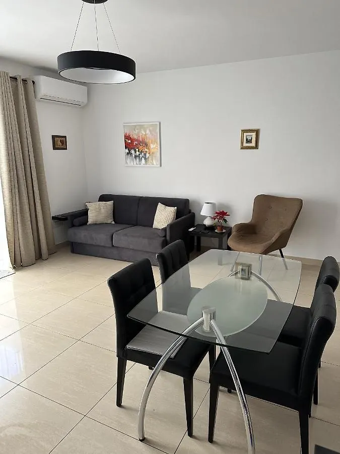 Spinola Bay - St Julians Near Beach Prime Location Appartamento San Giuliano